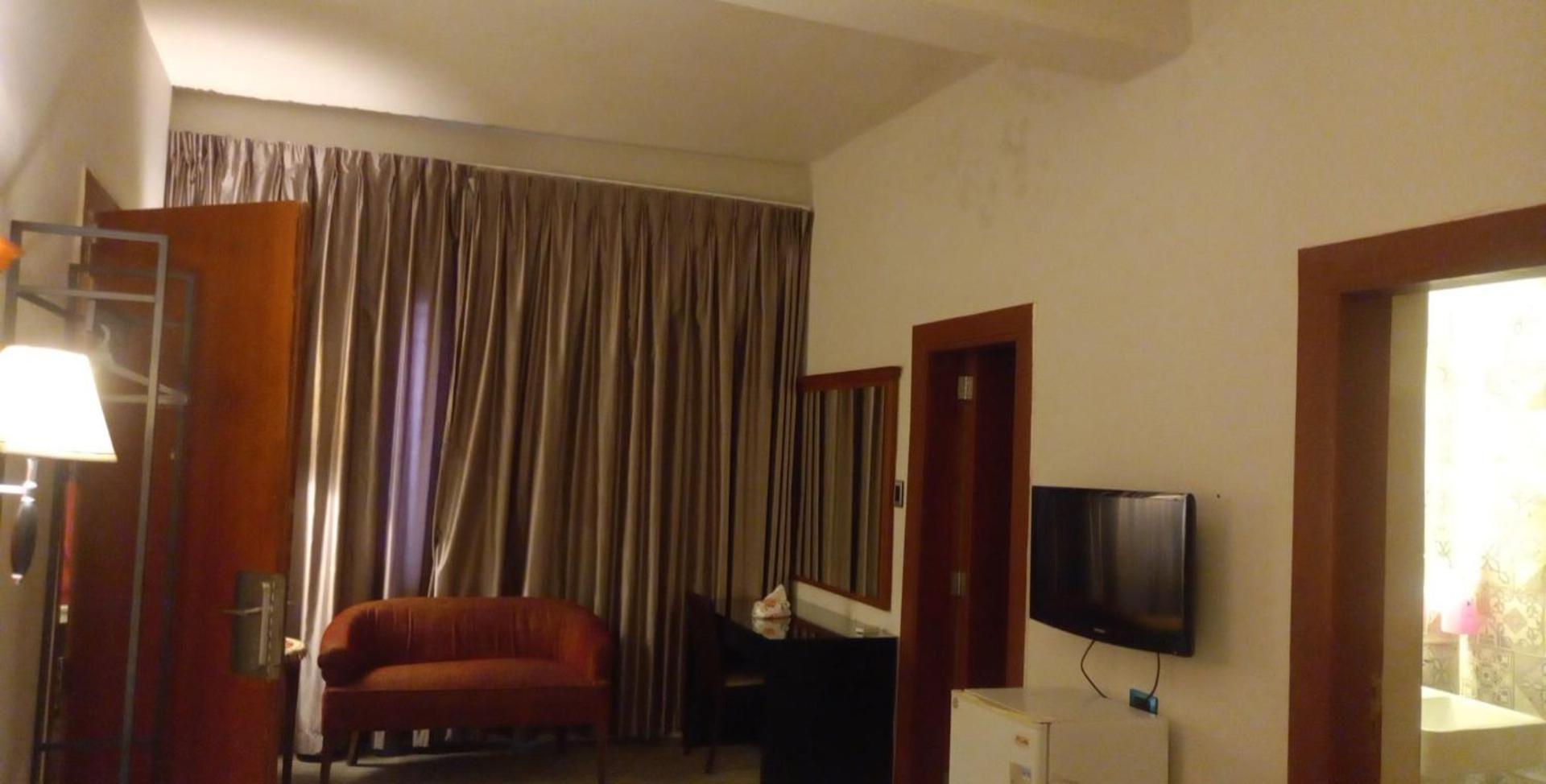 P.A.S.H.A Boutique Hotel Аман Екстериор снимка